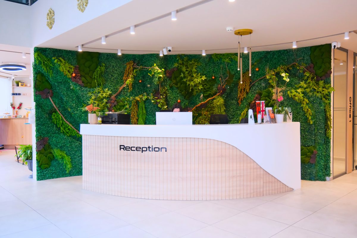 Reception desk at Dr Smile Antalya
